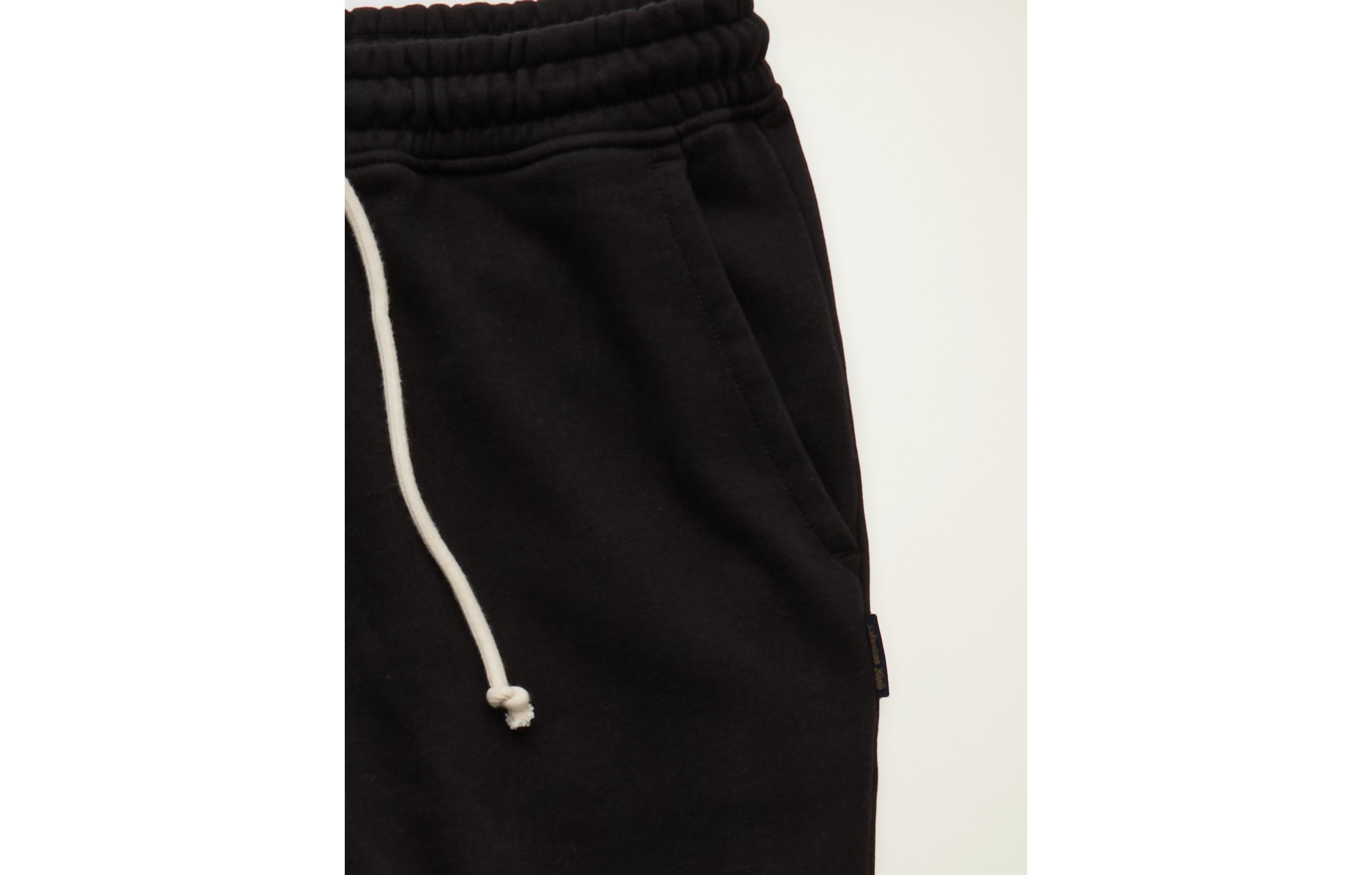 AE Laidback Luxe Heavyweight Jogger