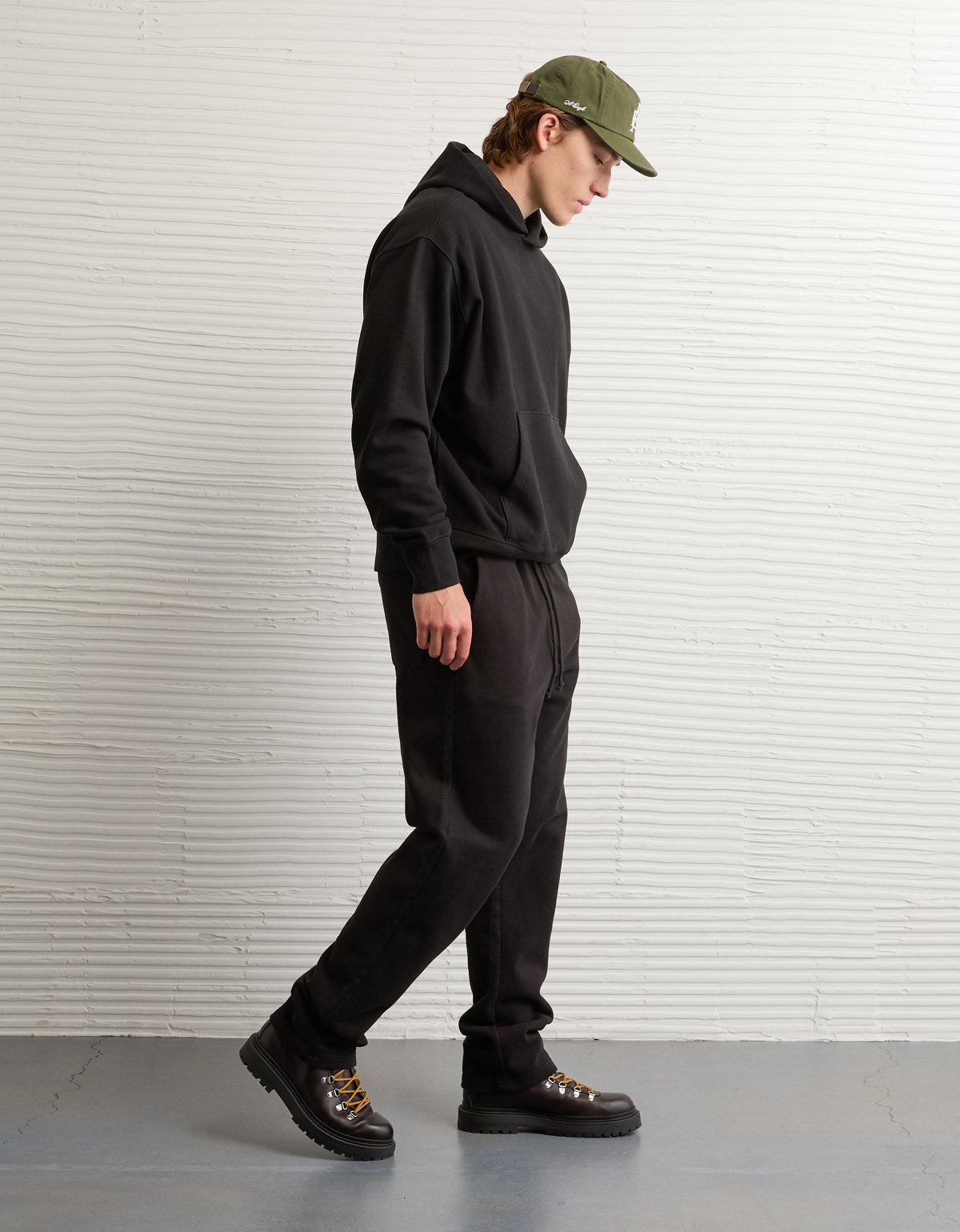 AE Laidback Luxe Heavyweight Open-Hem Sweatpant - image 5
