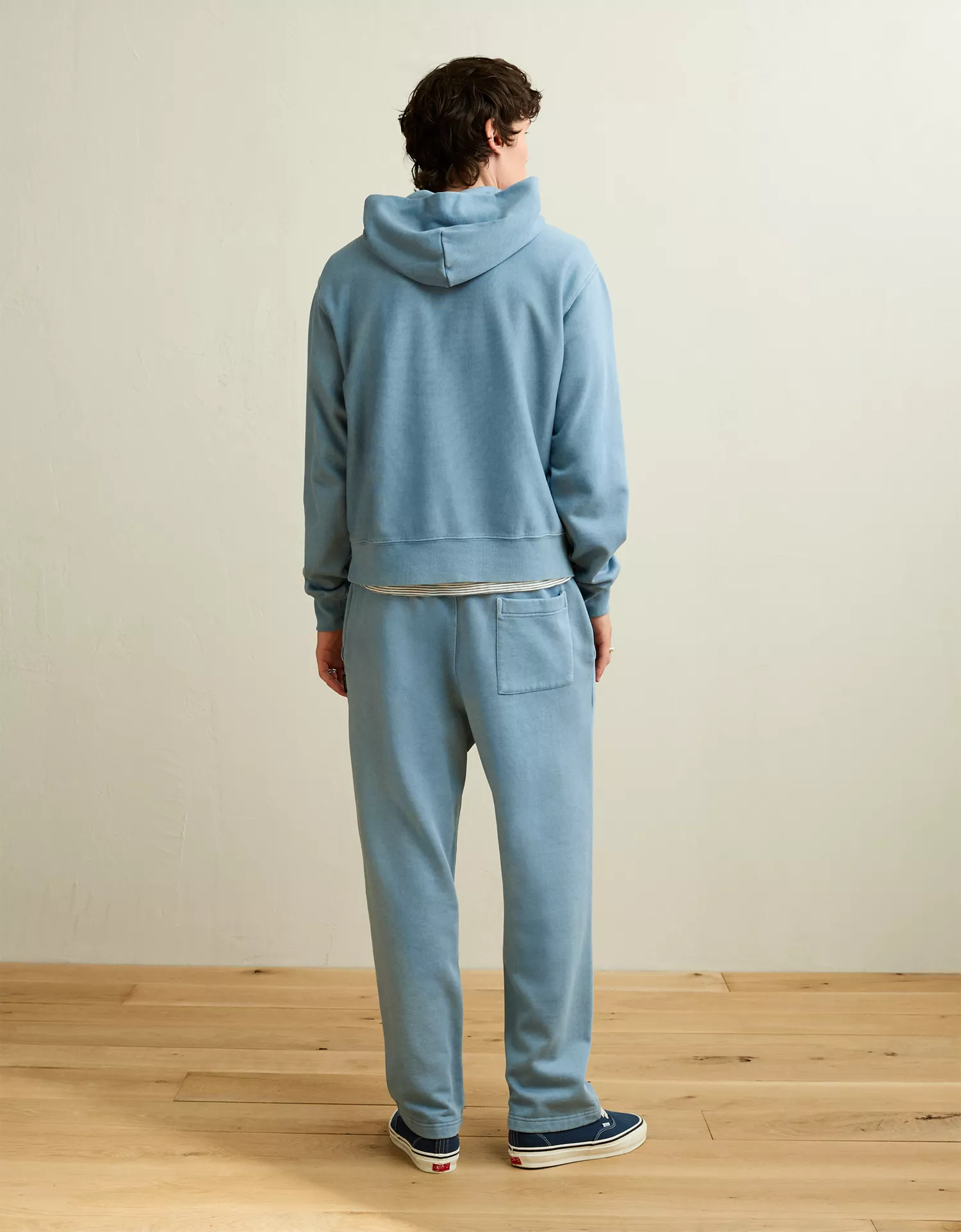 AE Laidback Luxe Heavyweight Open-Hem Sweatpant - thumbnail 10