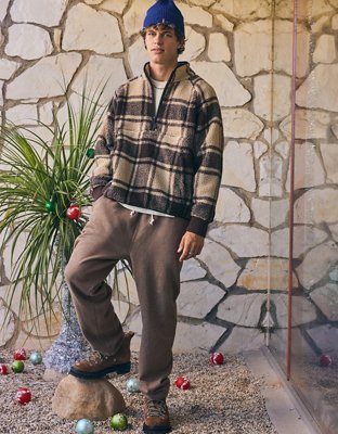 AE Laidback Luxe Heavyweight Open-Hem Sweatpant