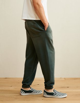 AE Lived-In Fleece Jogger