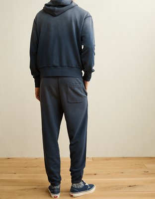 AE Lived-In Fleece Jogger