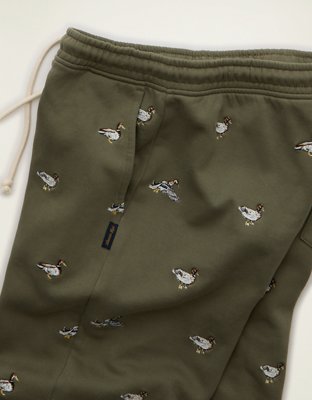 Мужские брюки American Eagle AE Laidback Luxe Heavyweight Open-Hem Sweatpant, цвет: Оливковый — фото 6