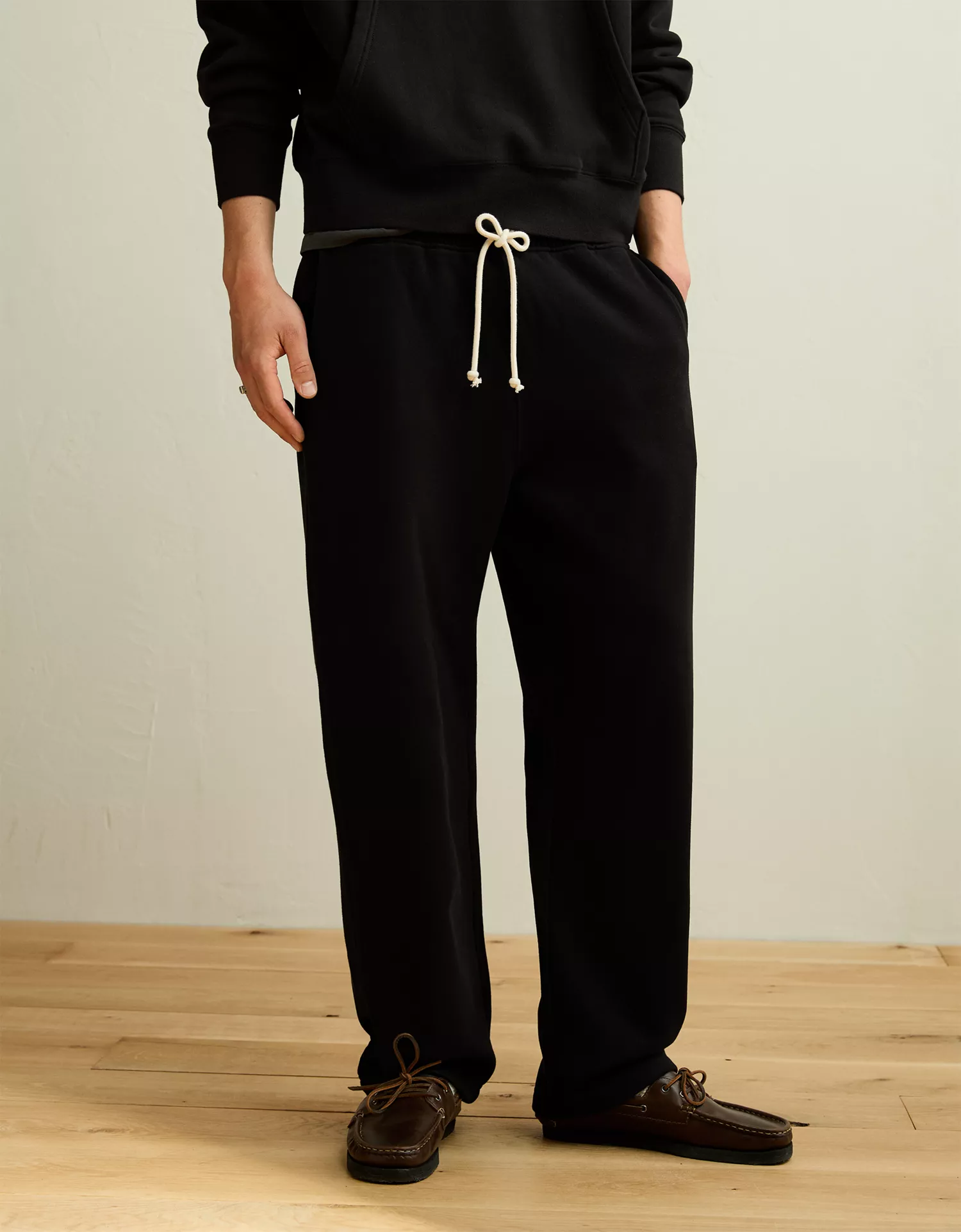 AE Laidback Luxe Heavyweight Open-Hem Sweatpant - thumbnail 4