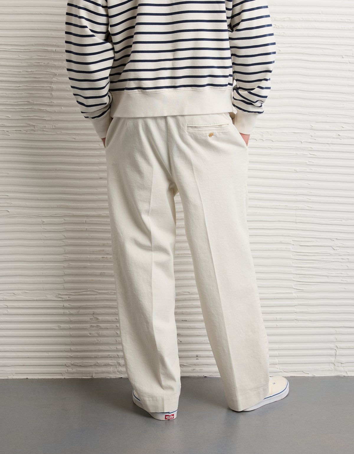AE Loose Cropped Trouser Pant - image 2