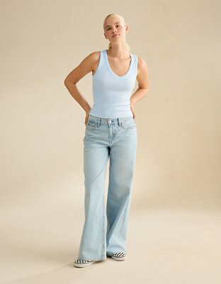 AE V-Neck Boyfriend Tank Top