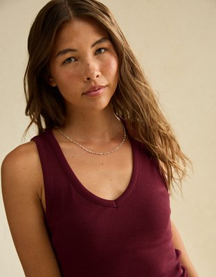 AE V-Neck Boyfriend Tank Top