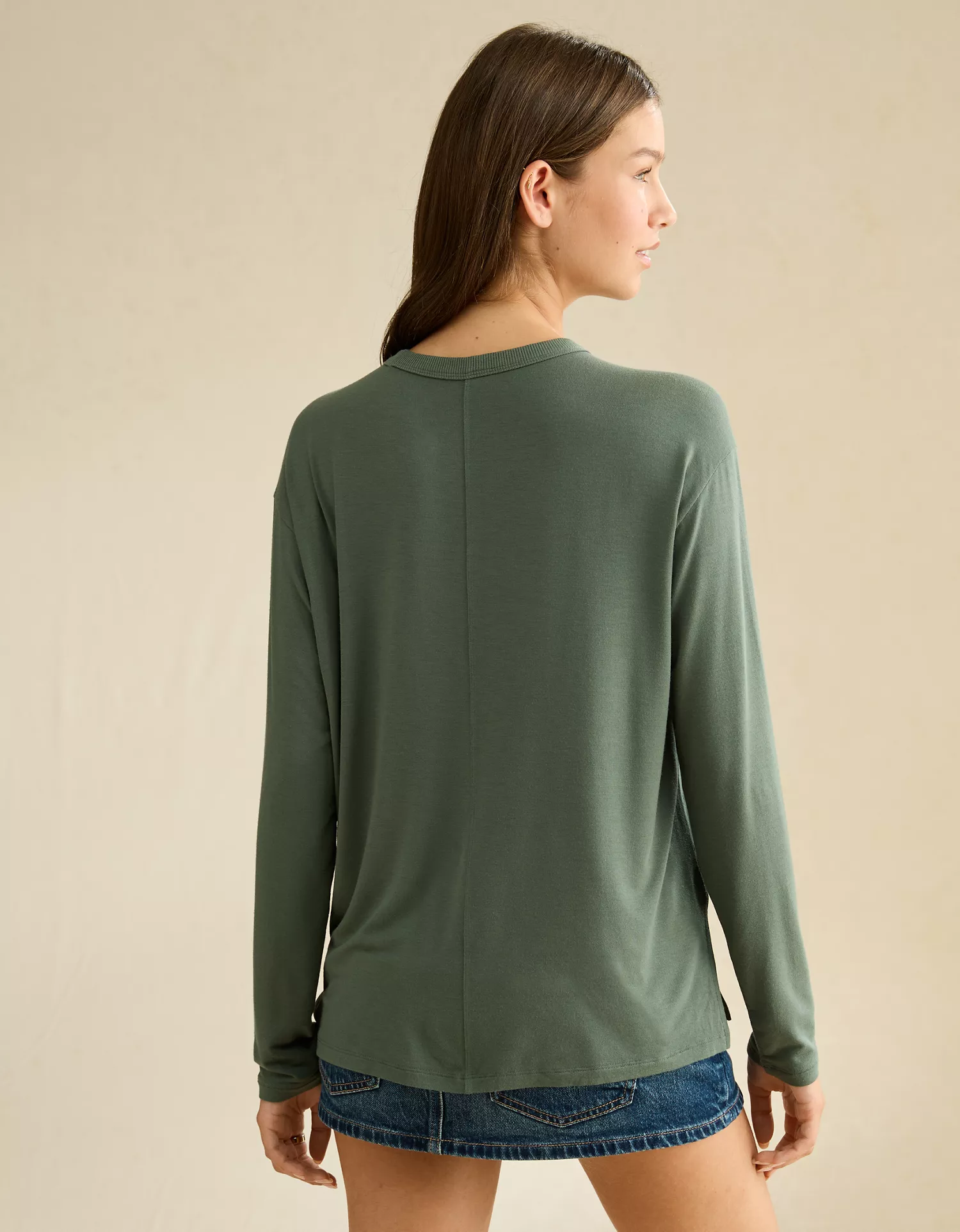 AE Soft & Sexy Relaxed Fit Long-Sleeve T-Shirt - thumbnail 9