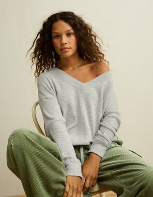 AE Long-Sleeve Waffle Plush V-Neck Tee 