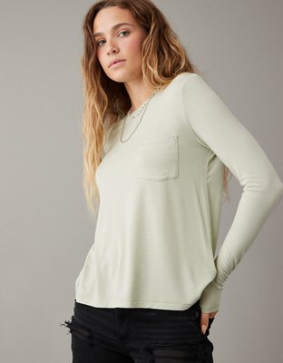 Womens pocket online tee