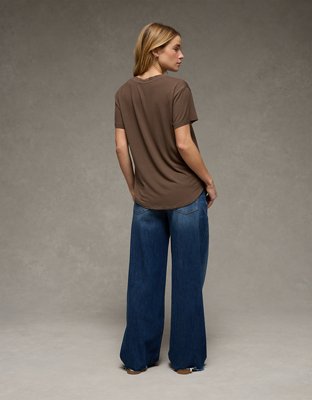 AE Soft & Sexy V-Neck T-Shirt