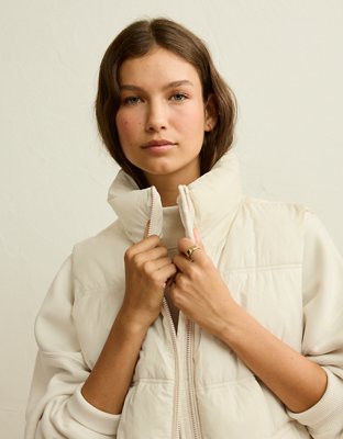 AE Puffer Vest