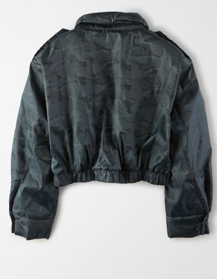 Женские куртки American Eagle AE Studio Camo Cropped Zip Up Jacket — фото 2