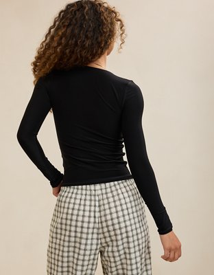SMOOTHEZ Long Sleeve Ruched Top