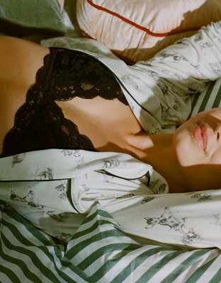 Show Off Chenille Lace Padded Plunge Bralette