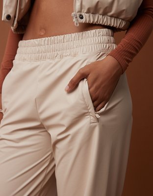 Женские брюки Aerie OFFLINE By Aerie Real Luxe Faux Leather Wide Leg Pant — фото 4