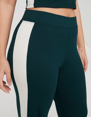 Женские брюки Aerie OFFLINE By Aerie Thumbs Up Heavyweight Ribbed Wide Leg Pant — фото 5