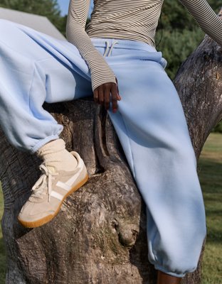 OFFLINE By Aerie Cloud Fleece Baggy Jogger