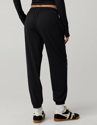 OFFLINE By Aerie Weekend Away Jogger