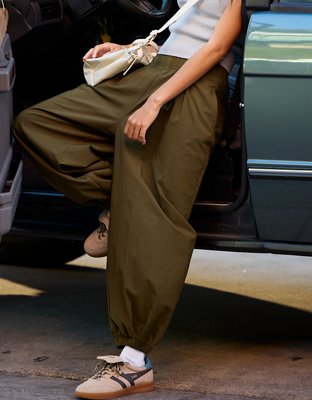 OFFLINE By Aerie Nice Moves Balloon Pant