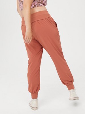 Женские брюки Aerie OFFLINE Nylon Jogger — фото 2