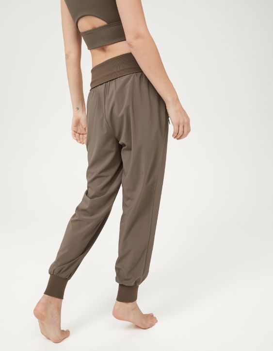 OFFLINE Nylon Jogger