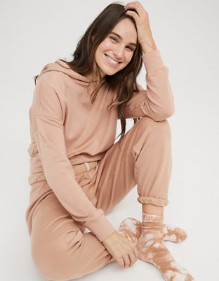 Aerie Sale: The Best Loungewear - Ashley & Emily