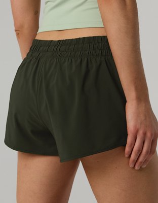 Женские шорты Offline By Aerie 2" Hot Stuff, цвет: Оливковый — фото 2
