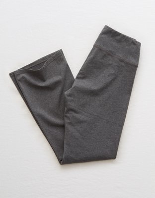 Женские брюки Aerie CHILL Cropped Kick Flare Pant — фото 4