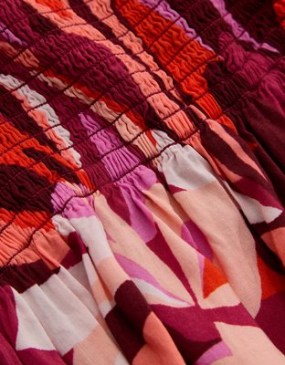 Женский топ Aerie Party Smocked Tube, цвет: Глубокий рубиновый — фото 6