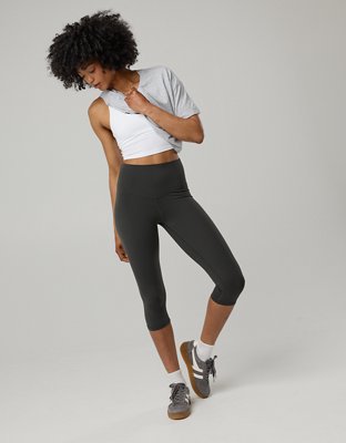 OFFLINE By Aerie Real Me XTRA Capri