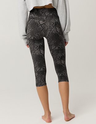 OFFLINE By Aerie Real Me XTRA Capri