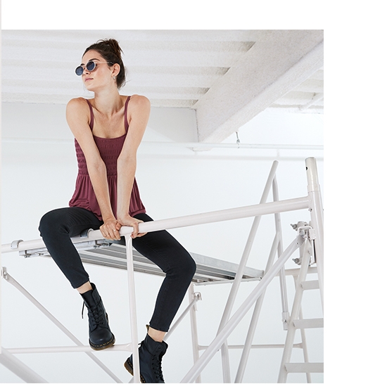 Turn your images on. Shop AEO