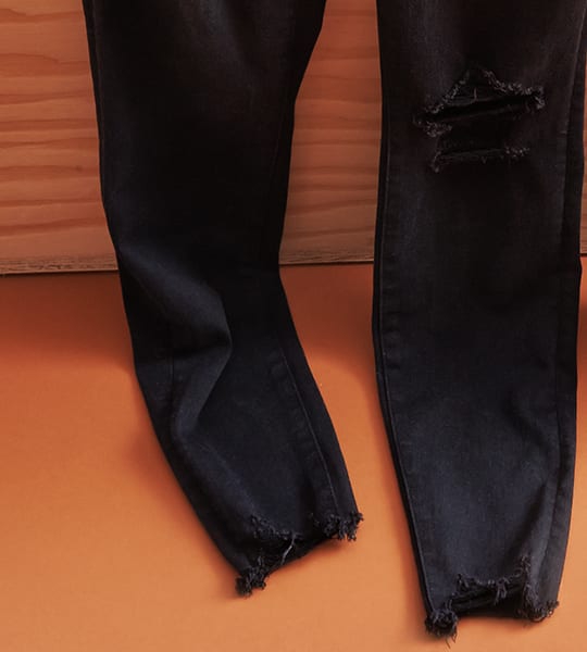 Turn your images on. Shop AEO