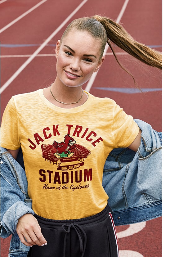 Turn your images on. Shop AEO