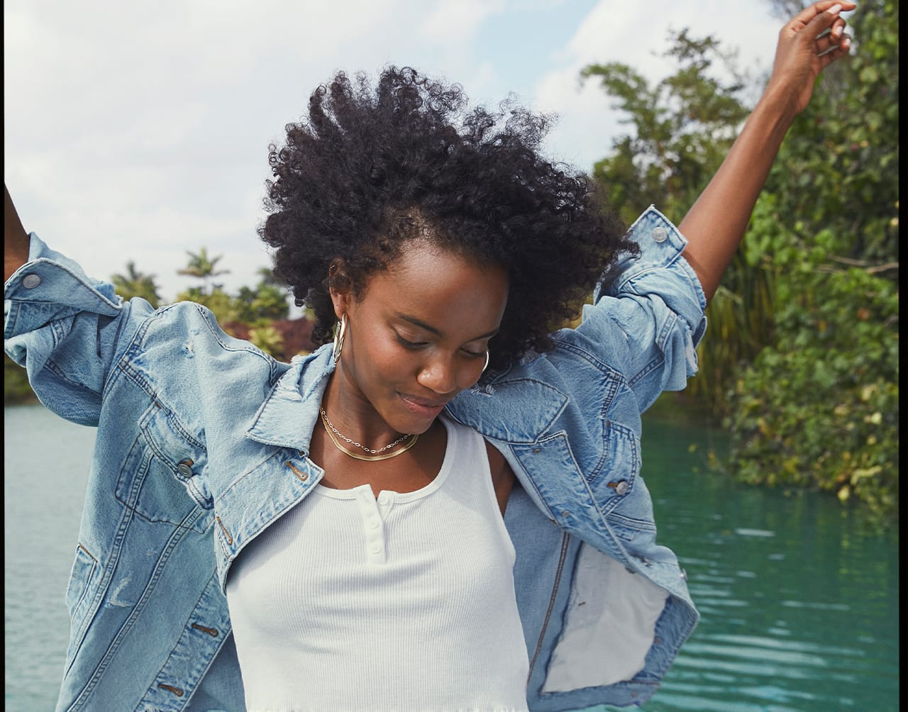 Turn your images on. Shop AEO