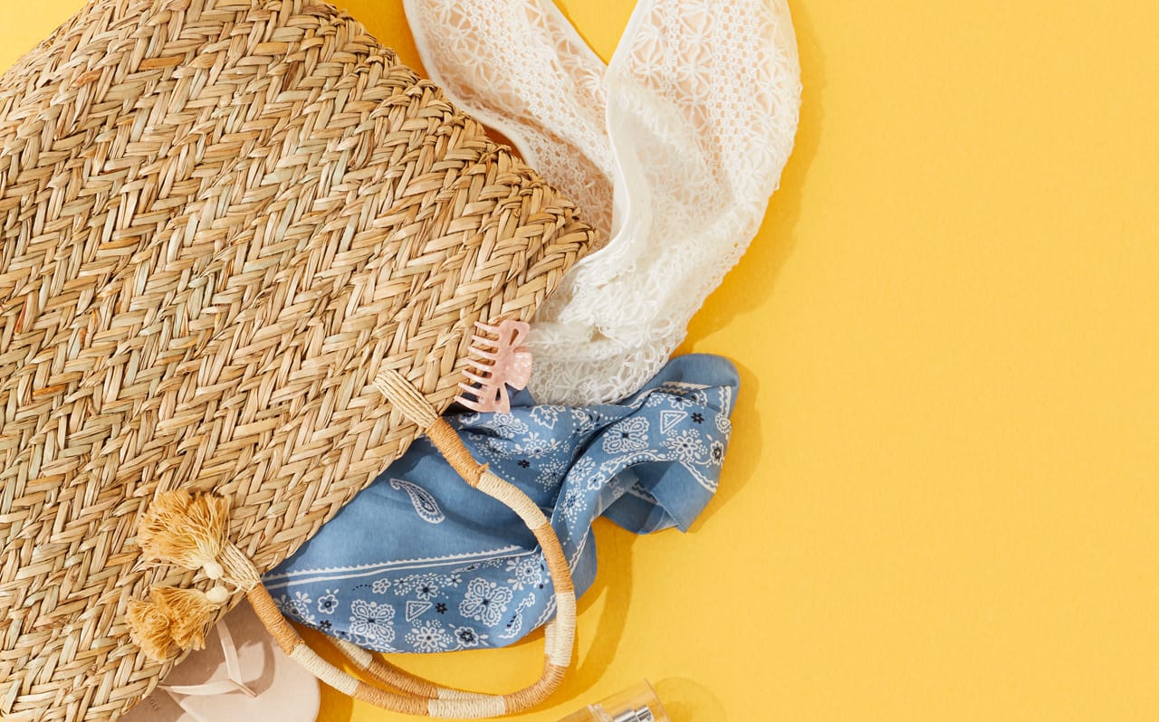 Turn your images on. Shop AEO