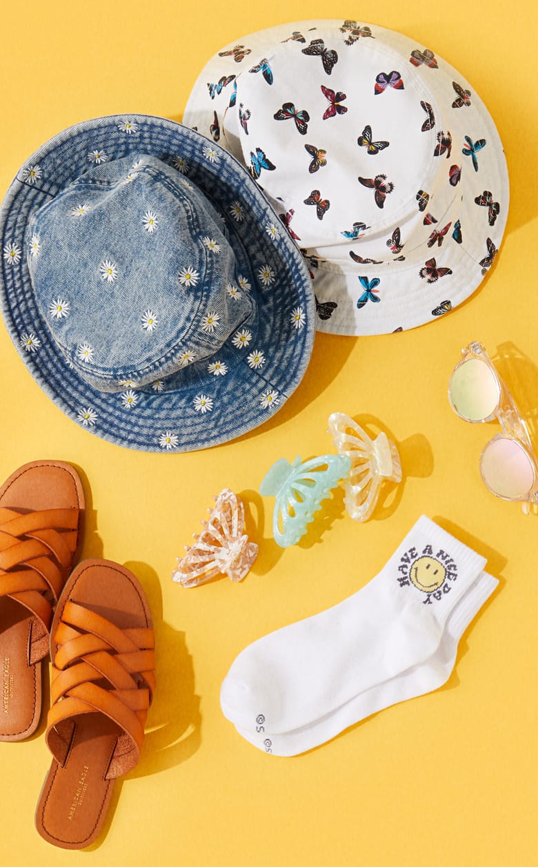Turn your images on. Shop AEO