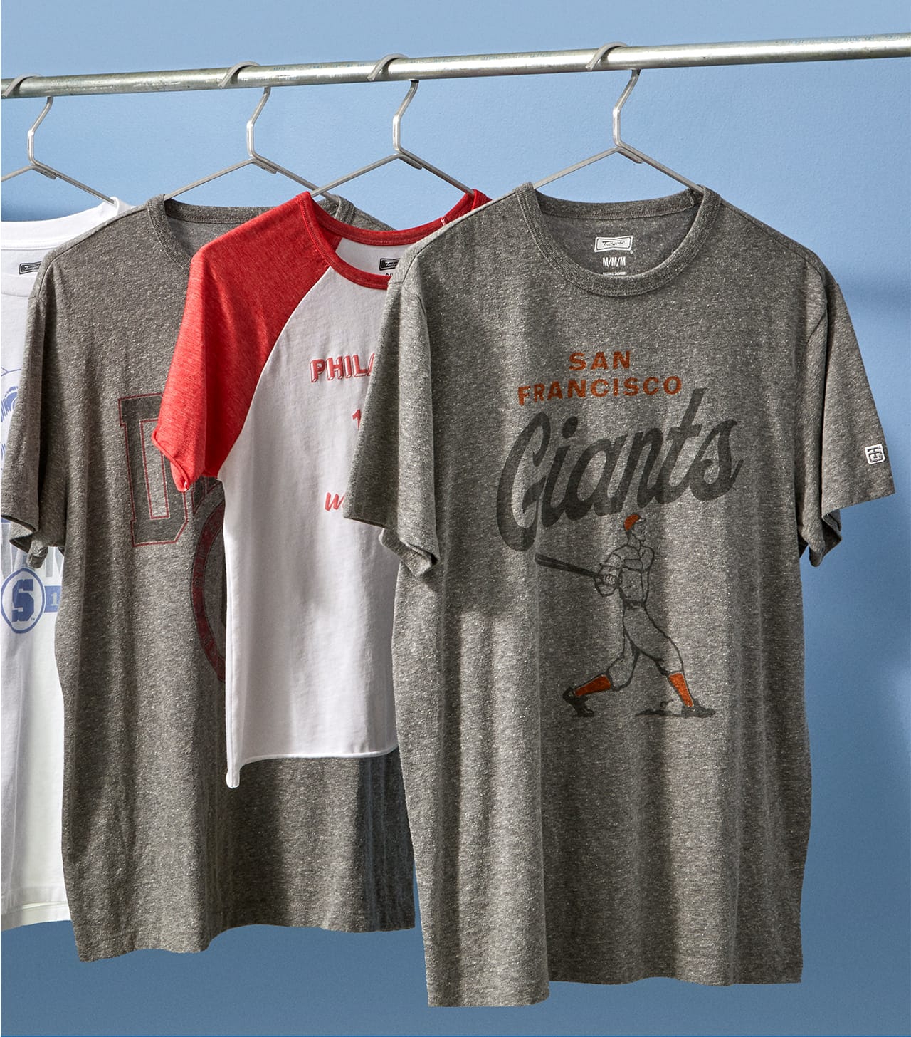 Turn your images on. Shop AEO