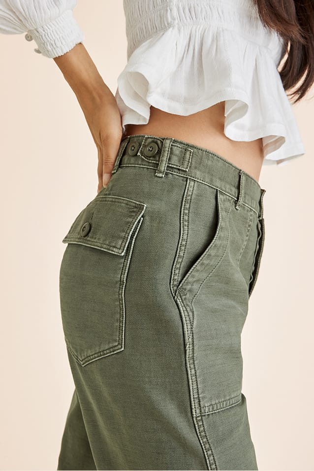 Turn your images on. Shop AEO
