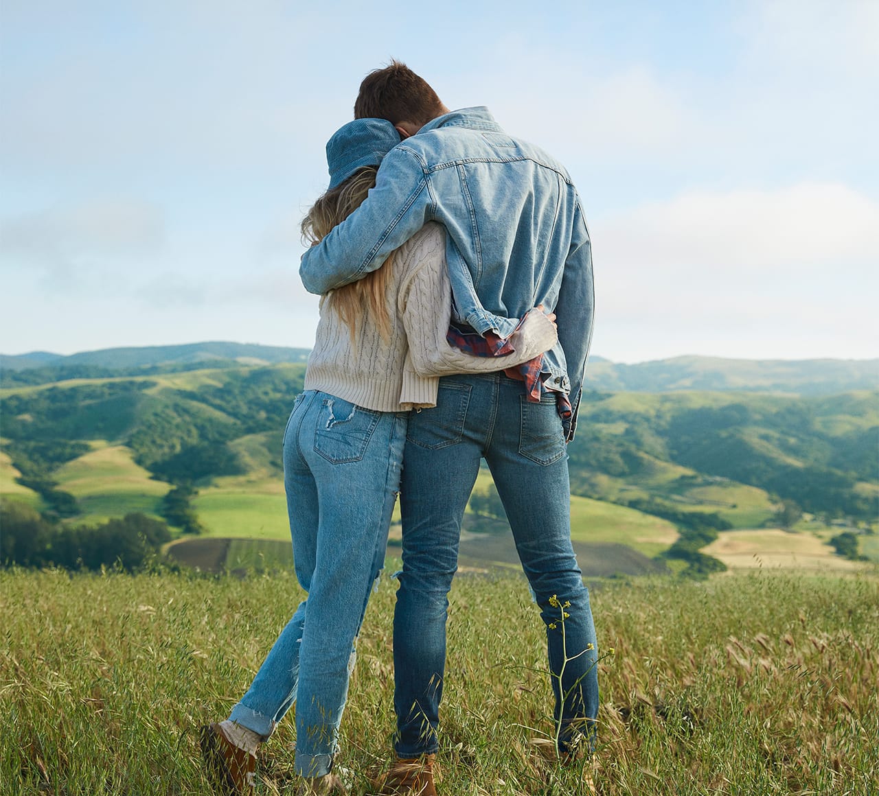 Turn your images on. Shop AEO