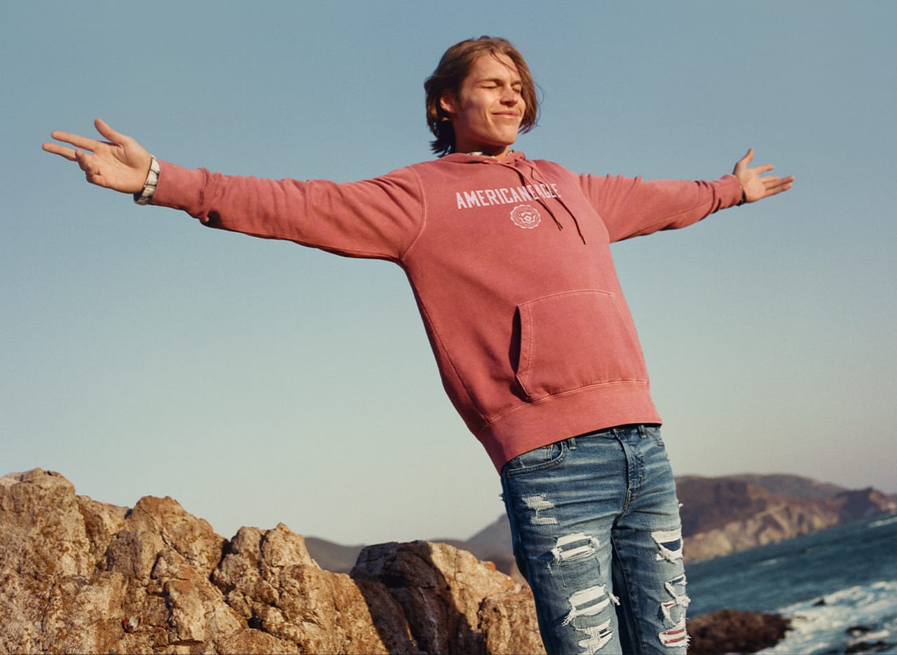 Turn your images on. Shop AEO