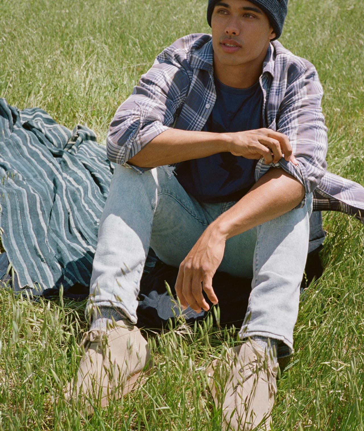 Turn your images on. Shop AEO