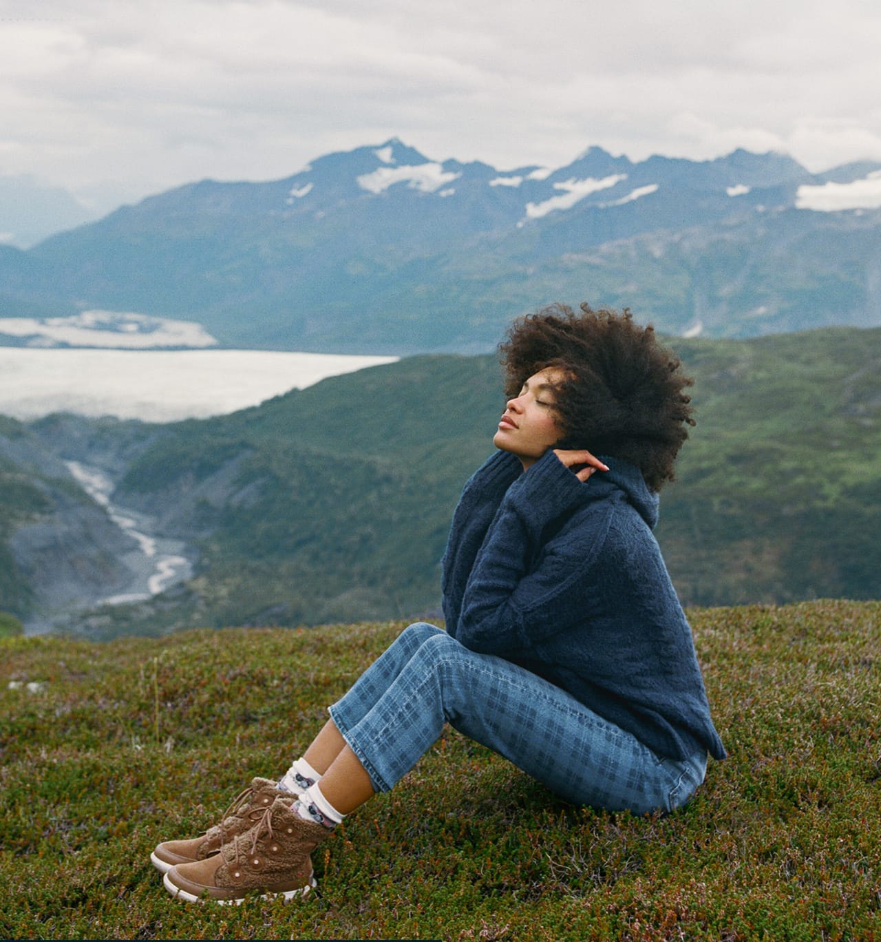 Turn your images on. Shop AEO