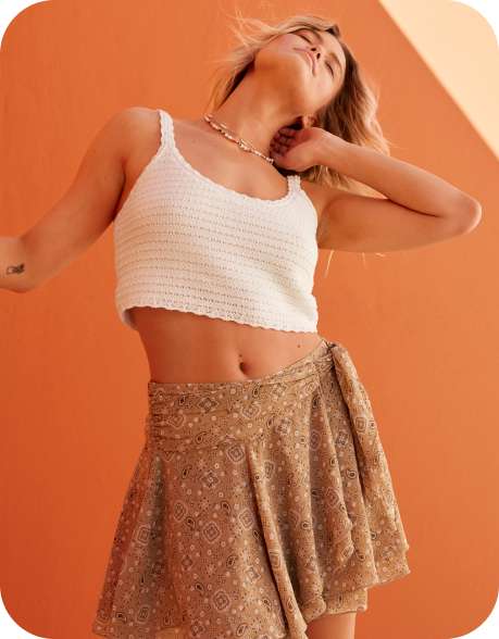 Model in Aerie tank and skirt
