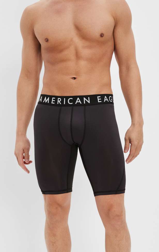 https://s7d2.scene7.com/is/image/aeo/20230629-ae-guide-m-underwear-9inchbrief-lg?defaultImage=20230629-ae-guide-m-underwear-9inchbrief-lg&scl=1&qlt=60&fmt=jpeg