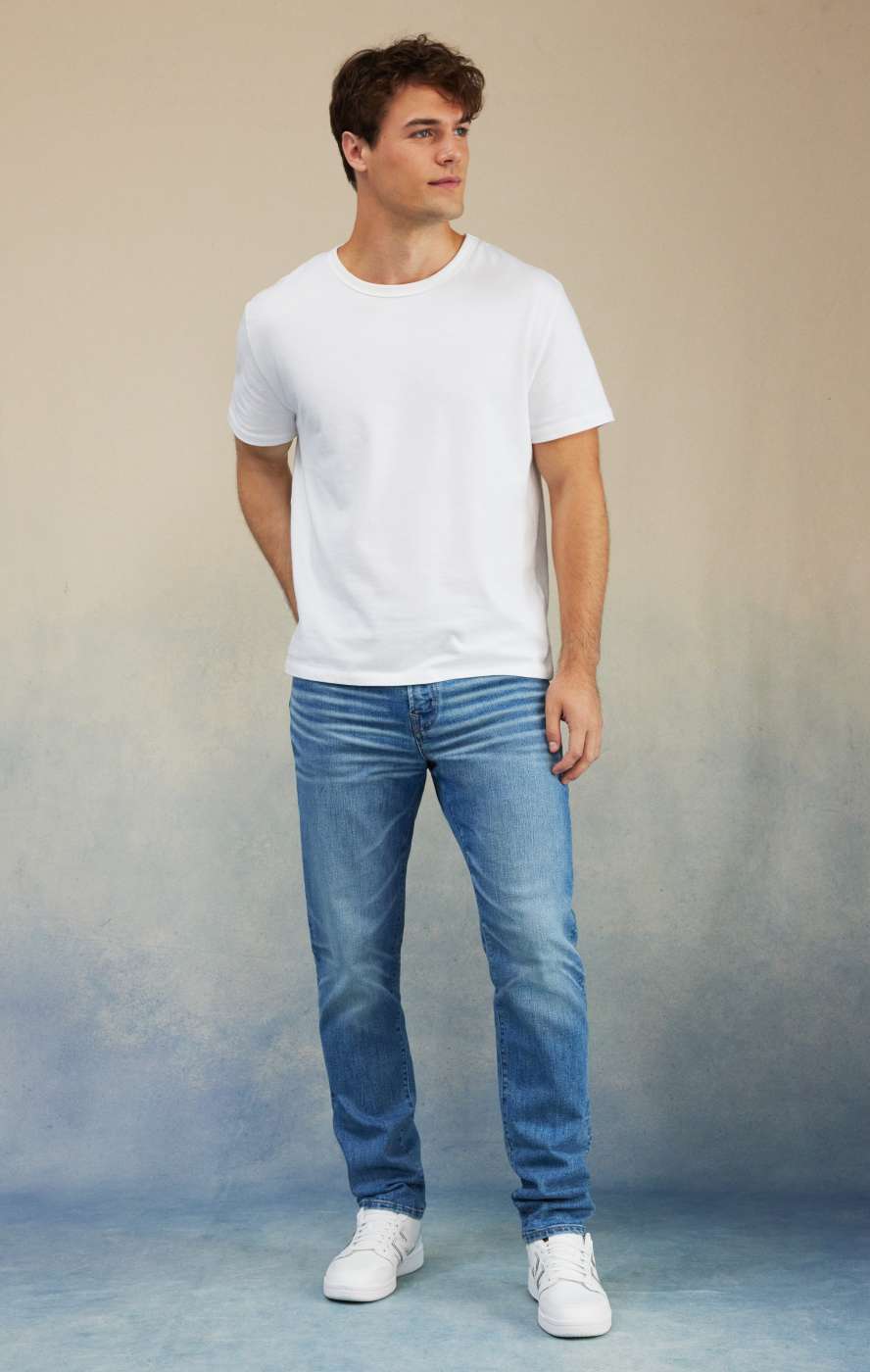 VOTICO Slim Men Blue Jeans - Buy VOTICO Slim Men Blue Jeans Online