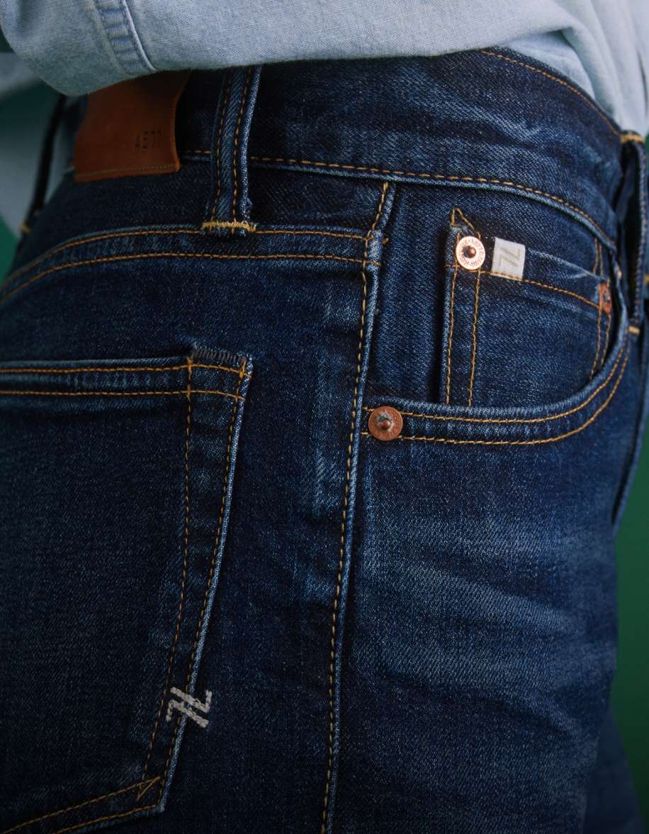 AE77 Jeans