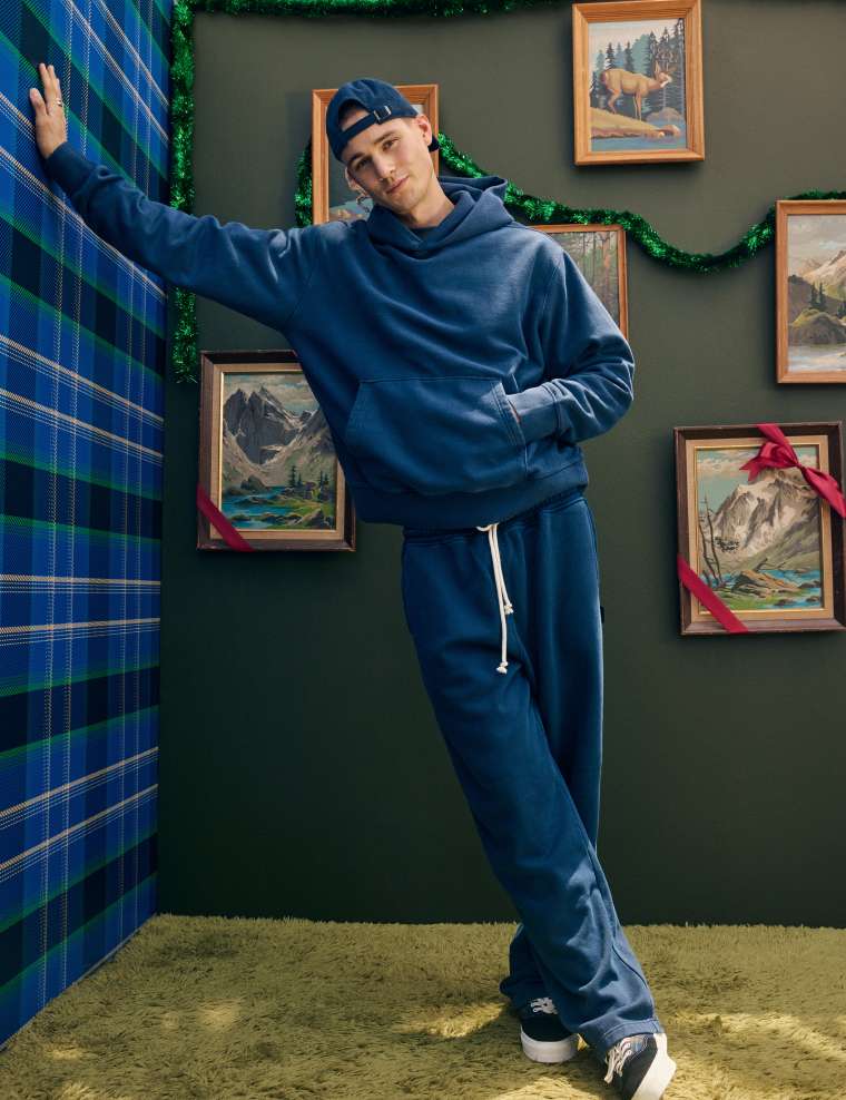 AE Laidback Luxe Sets