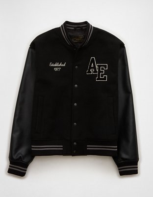 AEバーシティ・ボマー・ジャケット AE Varsity Bomber Jacket | American Eagle